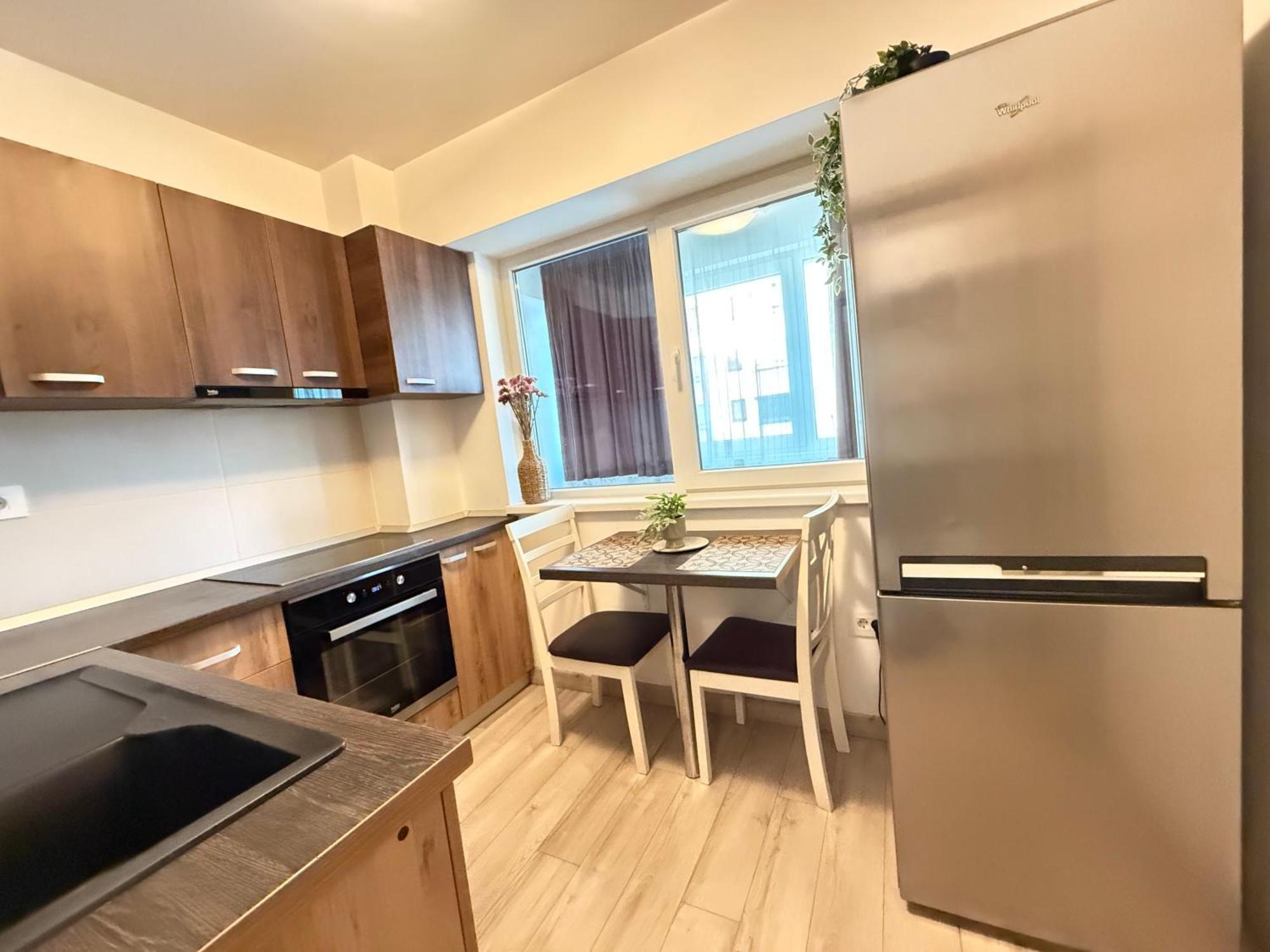 Smart Stay Studio With Free Parking Iasi Luaran gambar